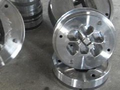 錦鋁技術：鋁材擠壓模具塞模堵模分析處理